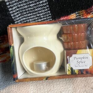 FREE with $39+ purchase; Cream Tart Burner Set